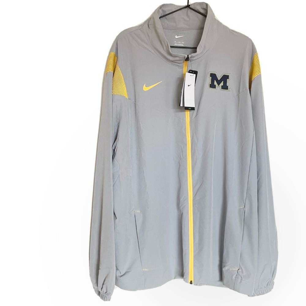 Nike Michigan Wolverines Football On-Field Sideline Jacket Size XL DN6238-007
